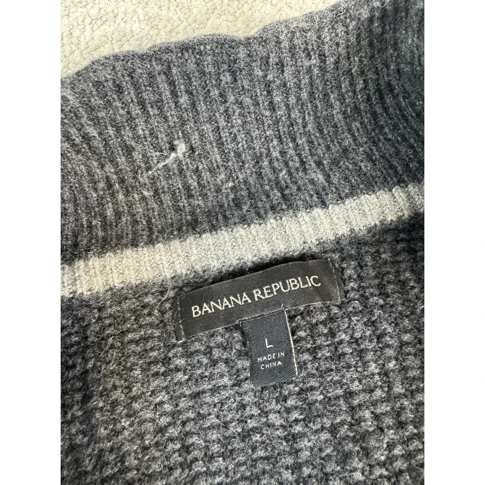 Banana Republic please refer